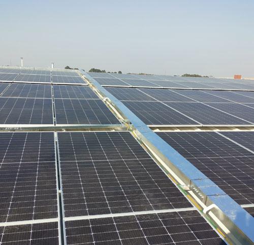 如何评估光伏材料技术对太阳能发电项目的整体经济效益 如何评估光伏材料技术对太阳能发电项目的整体经济效益