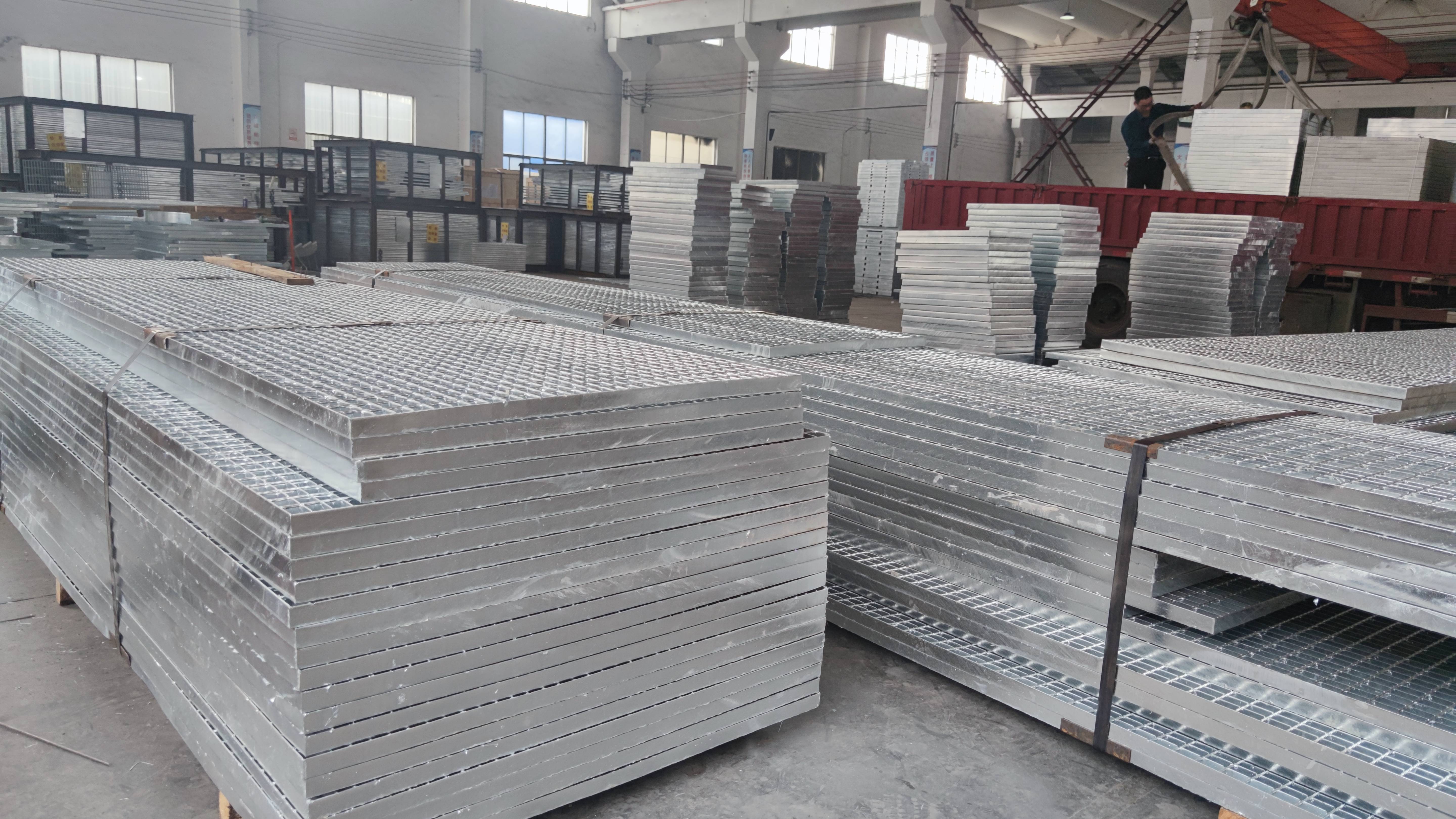 光伏材料的防腐性能与电池板寿命有何关联