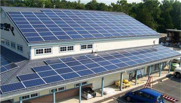 哪些城市中采用了先进的光伏材料技术