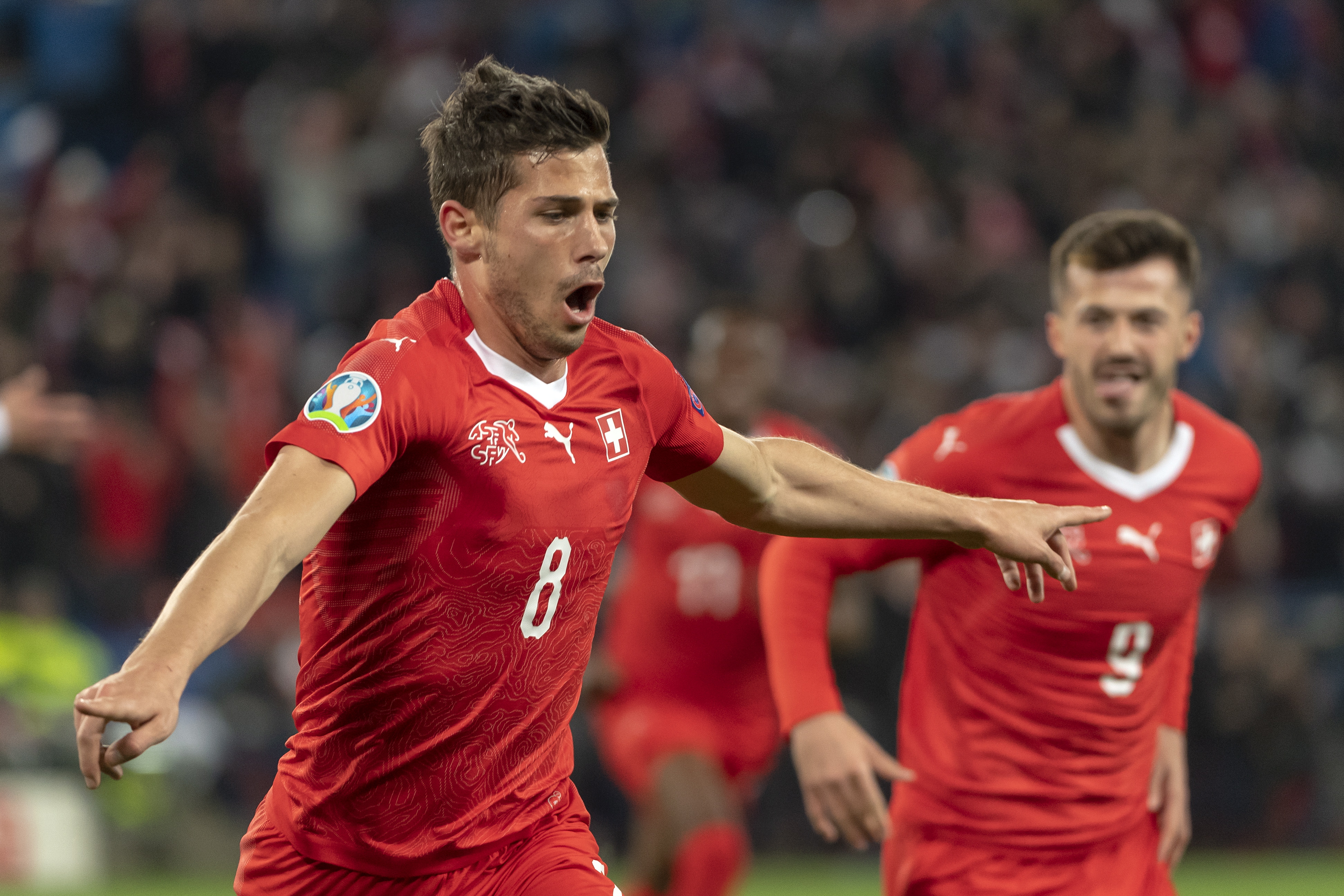 瑞士在欧锦赛中取得连胜，士气高涨