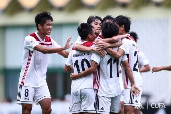 云南足球开局猛烈,率先进球取得胜利 云南足球开局猛烈,率先进球取得胜利