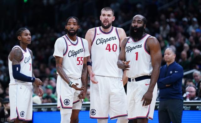 波尔津吉三双国王送灰熊连败