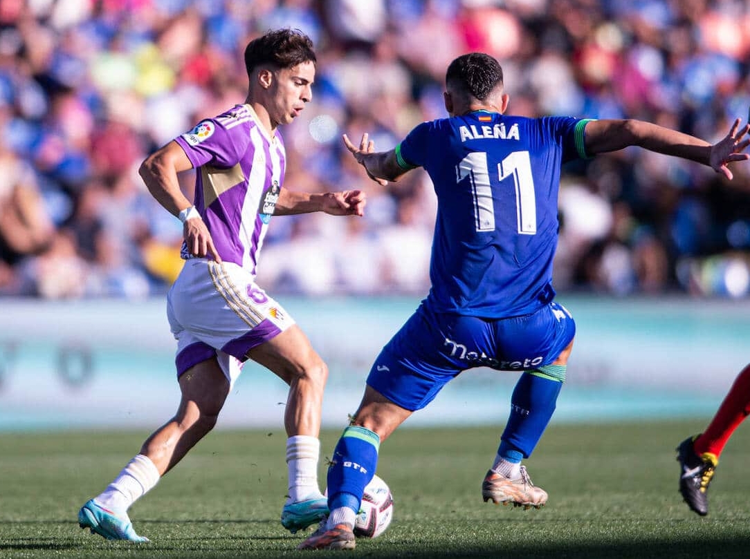 赫塔菲凭借精彩表现,主场大胜取得分 赫塔菲凭借精彩表现,主场大胜取得分