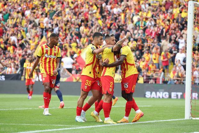 摩纳哥逆袭成功，法甲震撼新闻