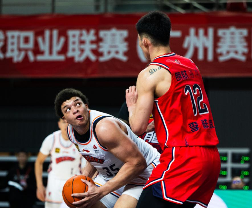 竞技精神!国内球队挑战外援豪强